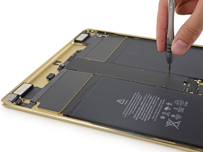 iPad Pro Teardown by iFixit - Hard to Repair
